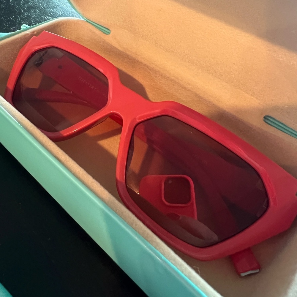 Tiffany TF 4205U Pink (8370/84) Sunglasses